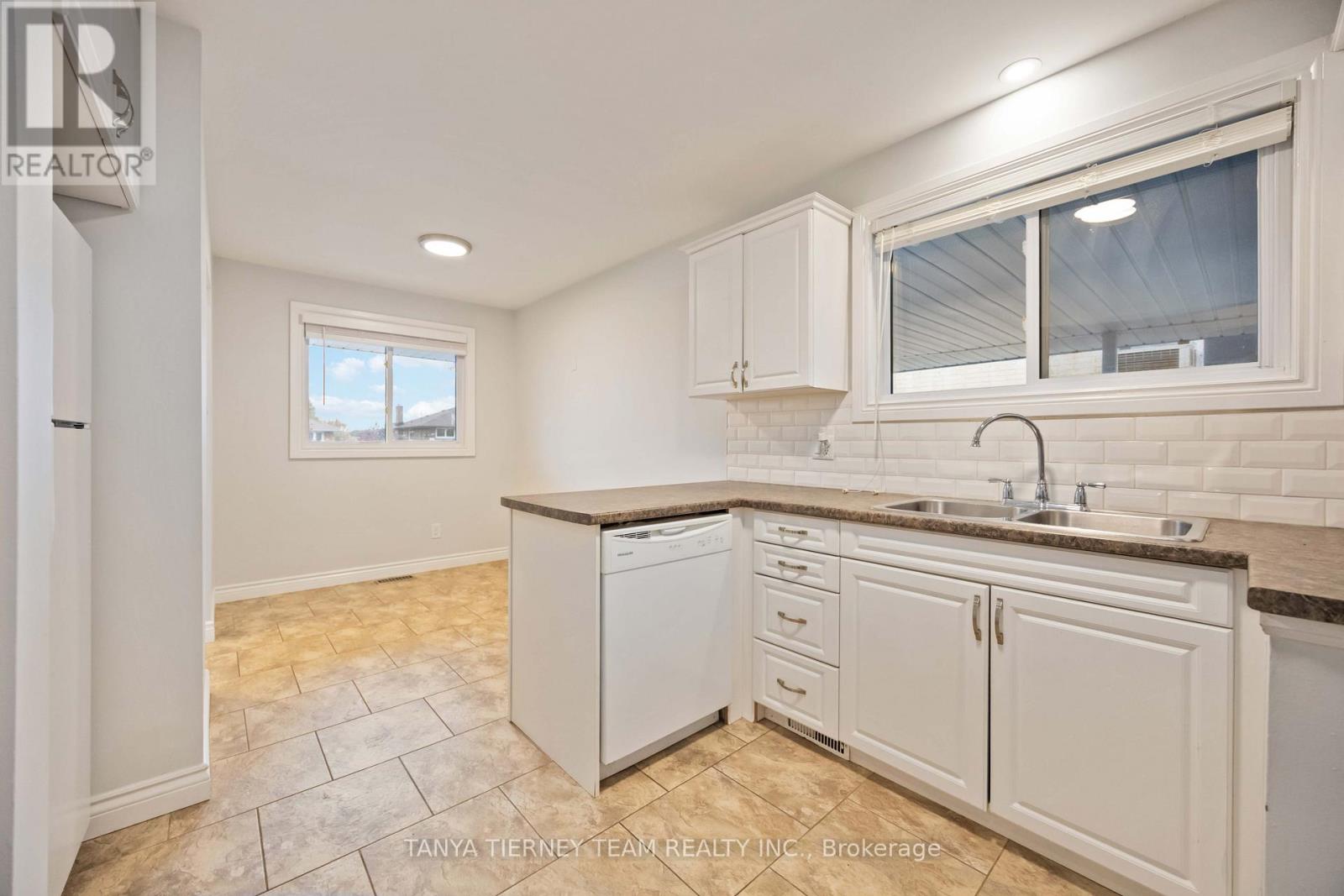 117 Keewatin Street S, Oshawa, Ontario  L1H 6Z2 - Photo 11 - E12669592