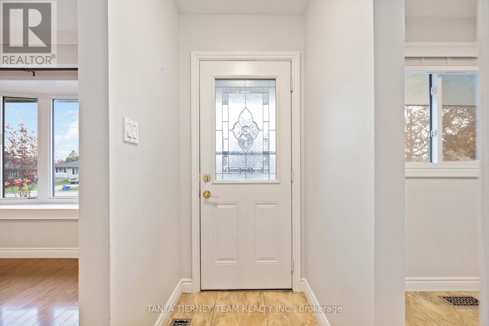 117 Keewatin Street S, Oshawa, Ontario  L1H 6Z2 - Photo 4 - E12669592