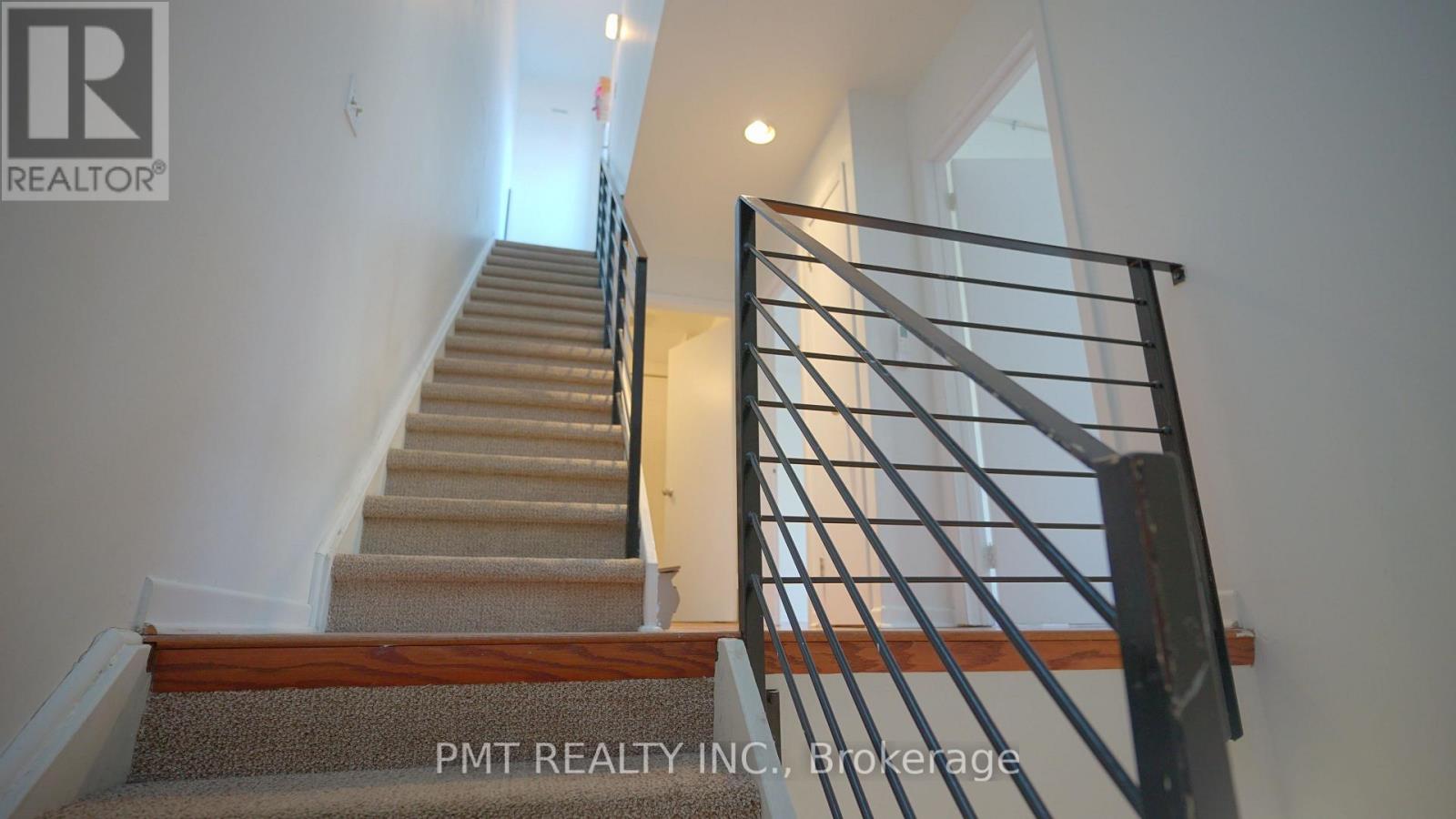 4 - 2064 Queen Street E, Toronto, Ontario  M4E 1C9 - Photo 6 - E12669650