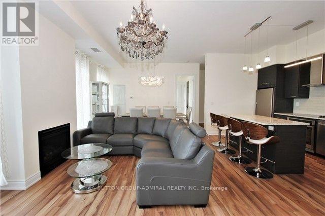 Lph6 - 9088 Yonge Street, Richmond Hill, Ontario  L4C 0Y6 - Photo 1 - N12669620