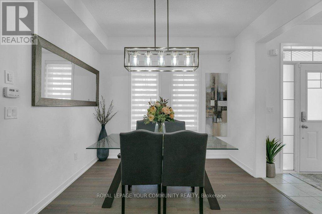 258 Harding Park Street, Newmarket, Ontario  L3Y 0E1 - Photo 12 - N12669652