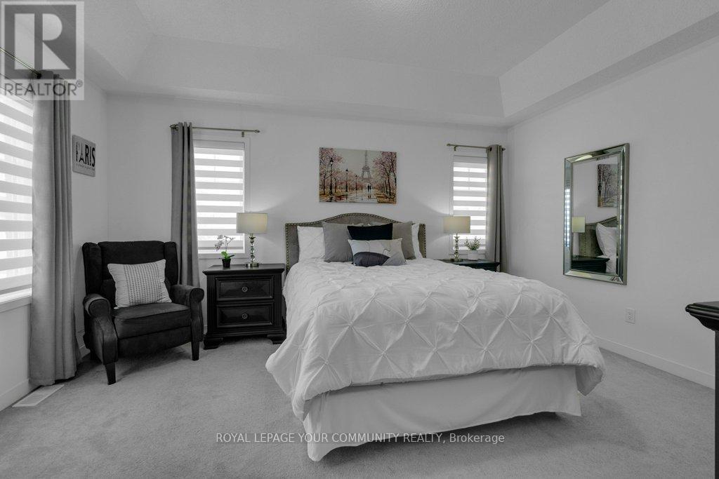 258 Harding Park Street, Newmarket, Ontario  L3Y 0E1 - Photo 25 - N12669652