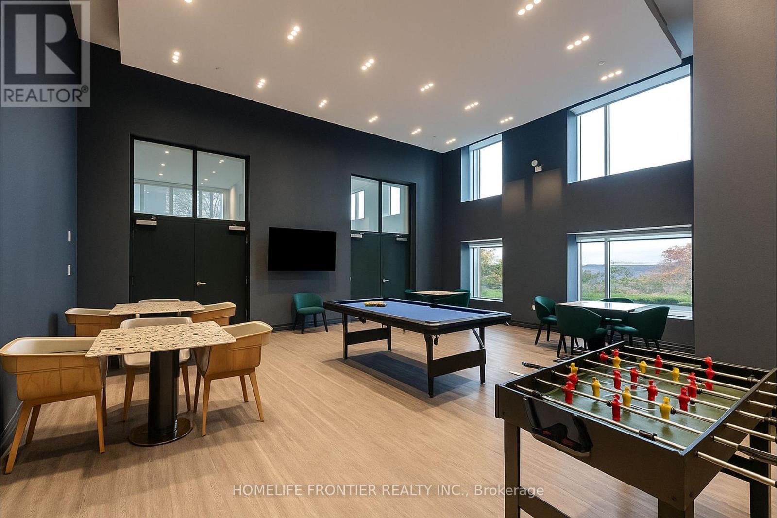 906 - 56 Lakeside Terrace, Barrie (Little Lake), Ontario  L4M 0L4 - Photo 11 - S12669586