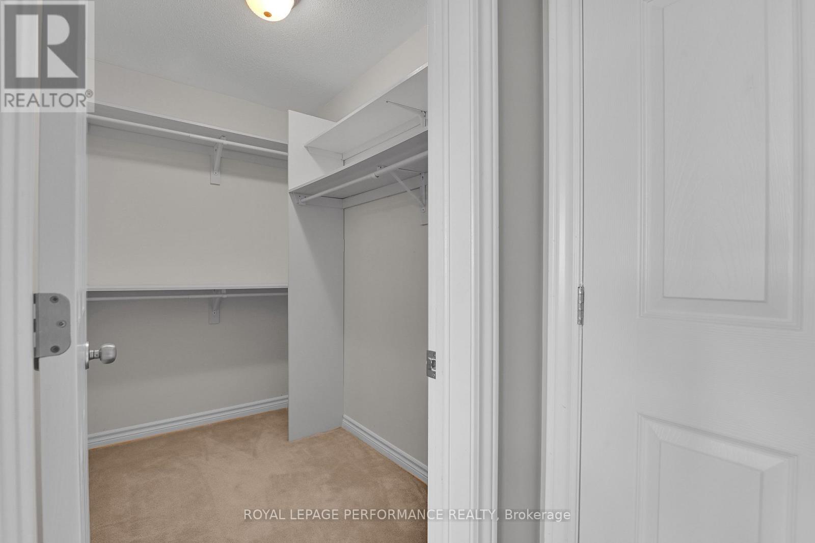 114 Mojave Crescent, Ottawa, Ontario  K2S 0H3 - Photo 21 - X12669034