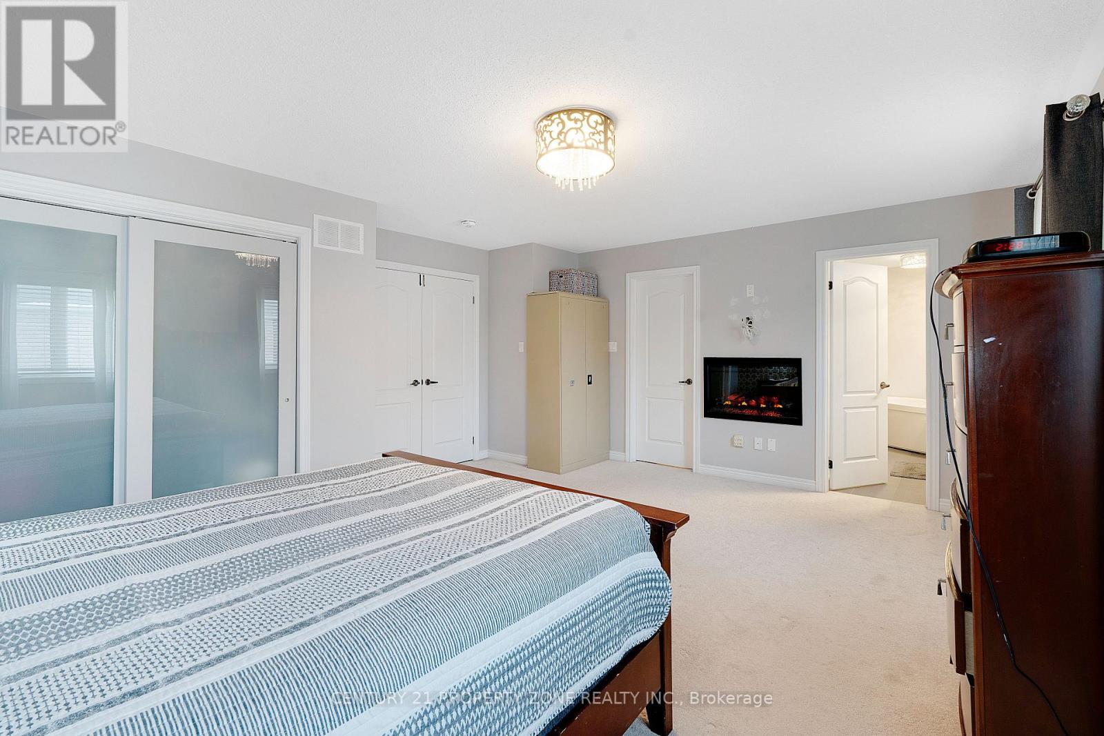 10 Spokanne Street, Brampton, Ontario  L6R 4A2 - Photo 15 - W12669568