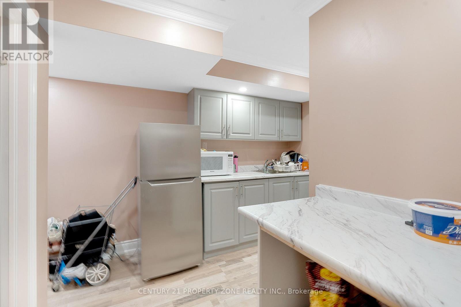 10 Spokanne Street, Brampton, Ontario  L6R 4A2 - Photo 32 - W12669568