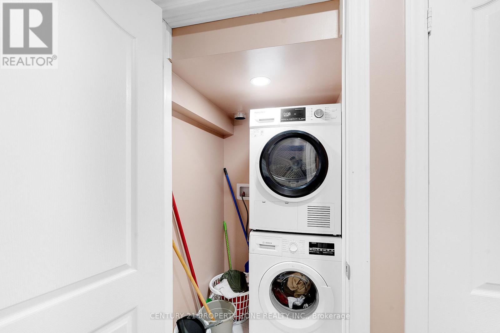 10 Spokanne Street, Brampton, Ontario  L6R 4A2 - Photo 39 - W12669568