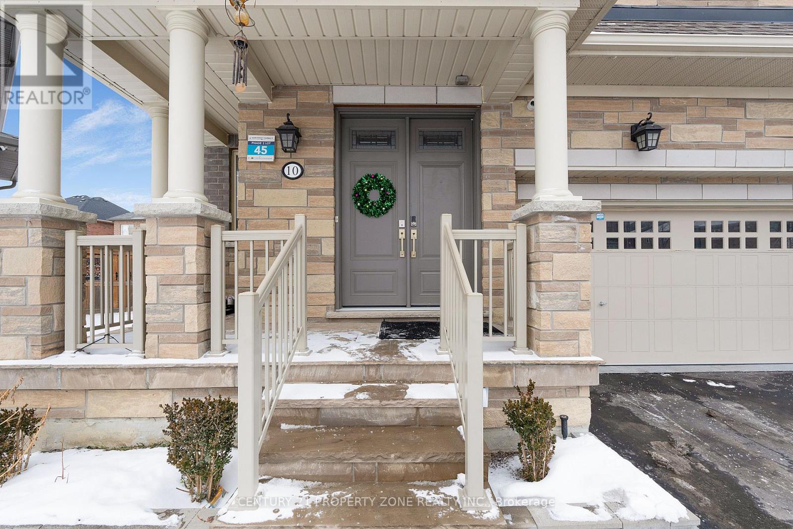 10 Spokanne Street, Brampton, Ontario  L6R 4A2 - Photo 4 - W12669568