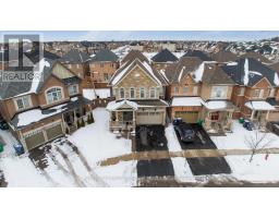 10 SPOKANNE STREET, Brampton, Ontario