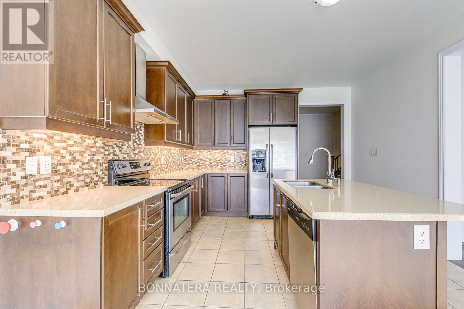 230 Jessie Caverhill Pass, Oakville, Ontario  L6M 0Z6 - Photo 11 - W12669574