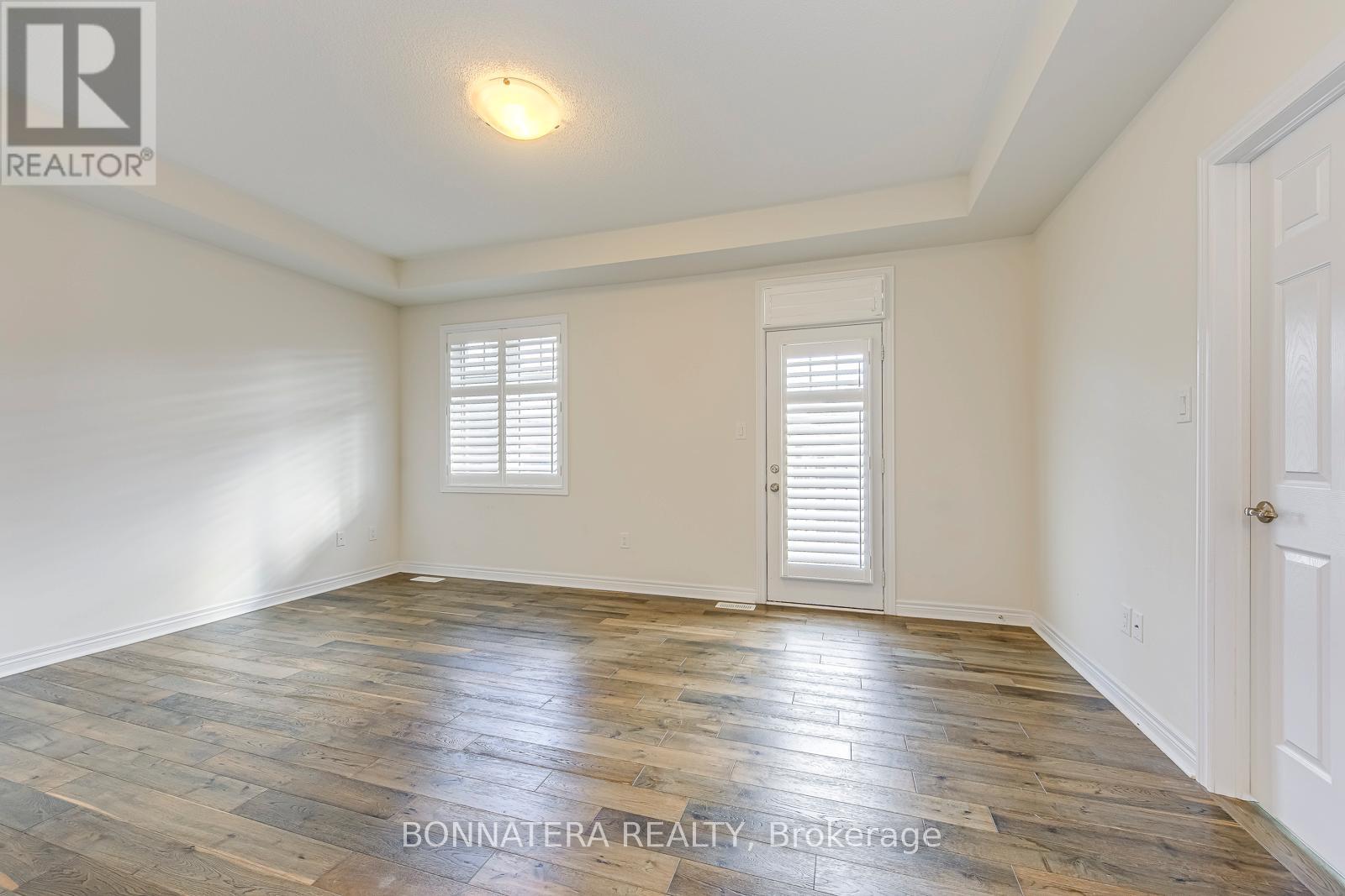 230 Jessie Caverhill Pass, Oakville, Ontario  L6M 0Z6 - Photo 21 - W12669574