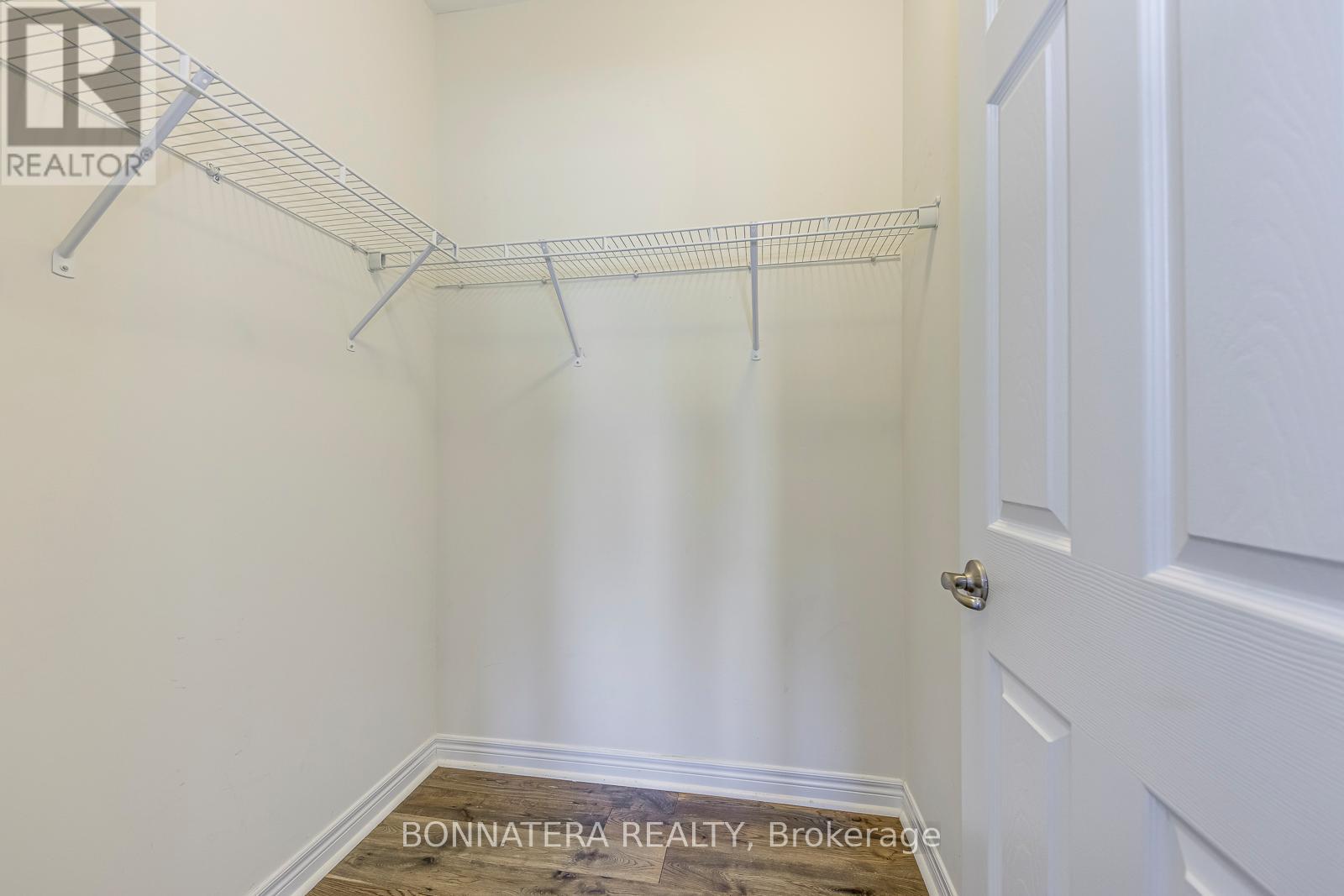 230 Jessie Caverhill Pass, Oakville, Ontario  L6M 0Z6 - Photo 38 - W12669574