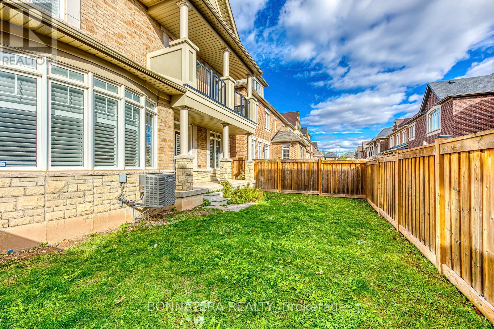 230 Jessie Caverhill Pass, Oakville, Ontario  L6M 0Z6 - Photo 45 - W12669574