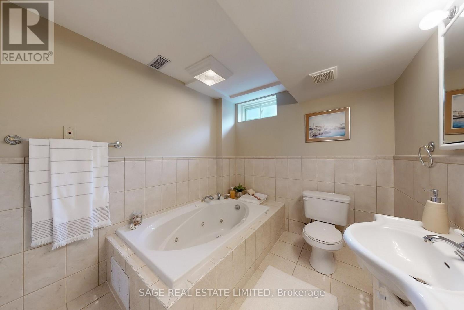 30 Nailsworth Crescent, Caledon, Ontario  L7C 1R3 - Photo 36 - W12669580