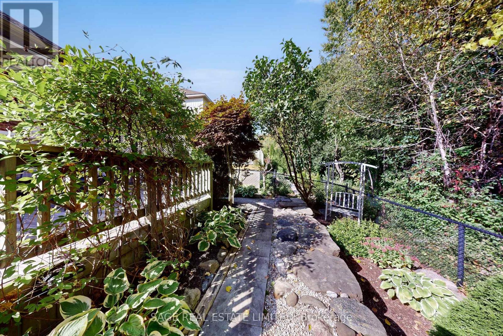 30 Nailsworth Crescent, Caledon, Ontario  L7C 1R3 - Photo 45 - W12669580