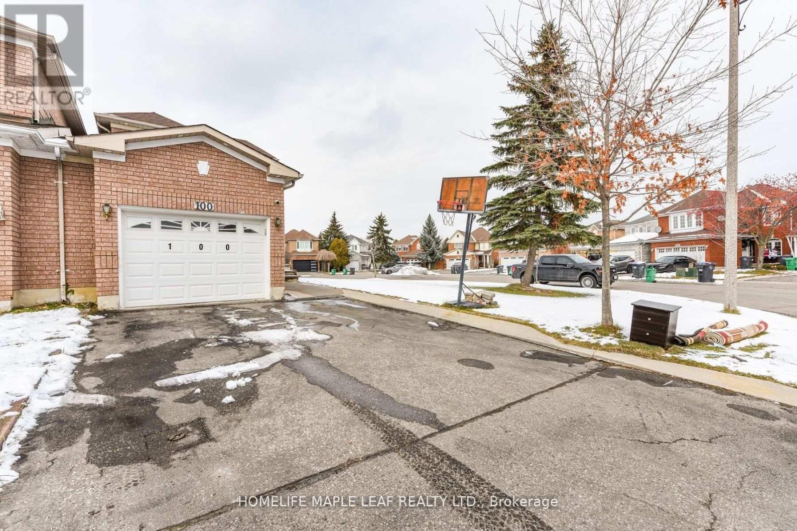 100 Alaskan Summit Court W, Brampton, Ontario  L6R 1N9 - Photo 5 - W12669584