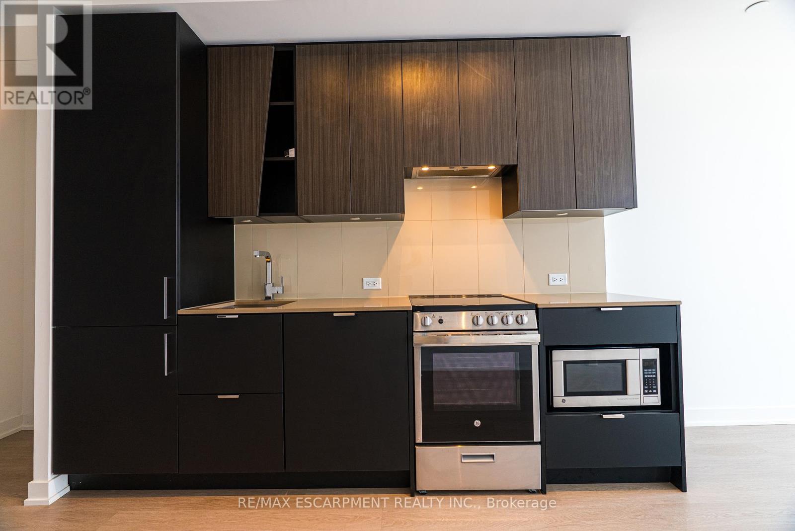 3413 - 3883 Quartz Road, Mississauga, Ontario  L5B 0M4 - Photo 13 - W12669610