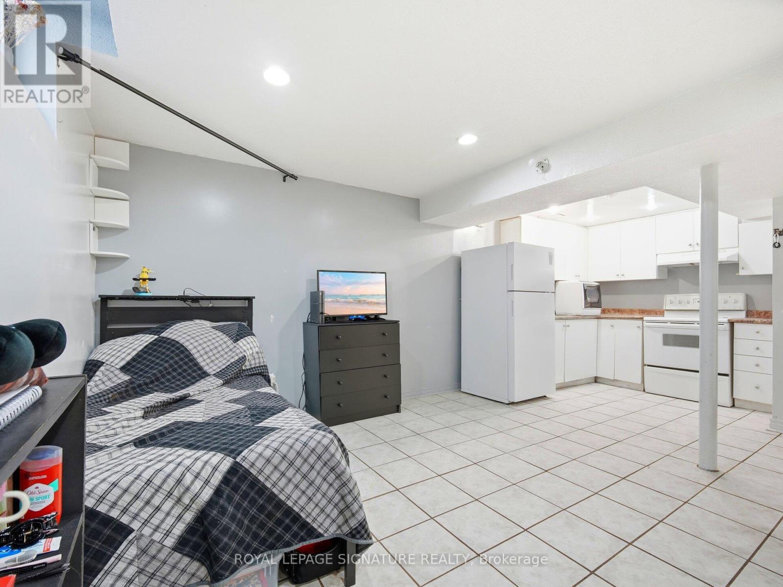 88 Harridine Road, Brampton, Ontario  L6X 2X2 - Photo 34 - W12669646