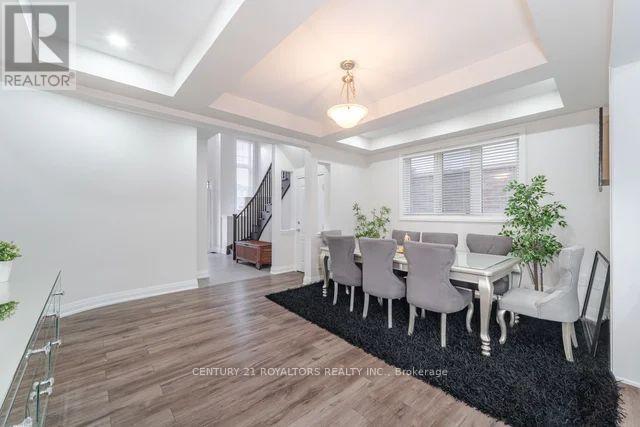 77 Enford Crescent, Brampton, Ontario  L7A 0G1 - Photo 6 - W12669662