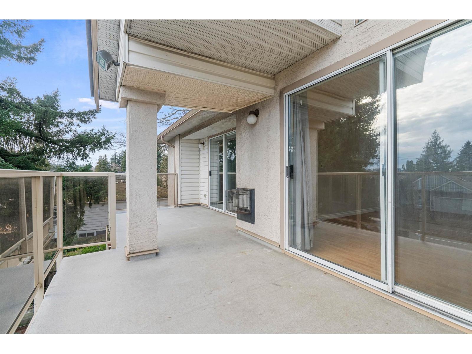 305 33839 Marshall Road, Abbotsford, British Columbia  V2S 1L6 - Photo 6 - R3075374