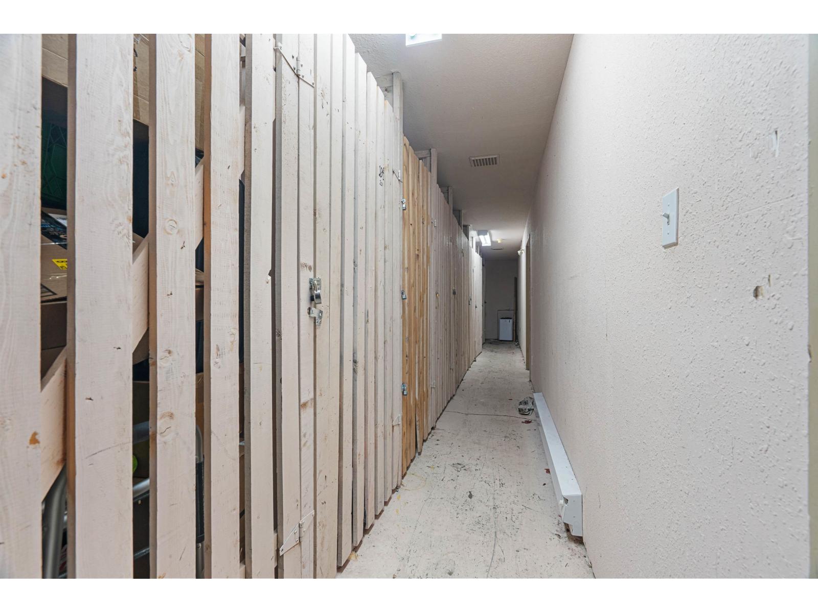 305 33839 Marshall Road, Abbotsford, British Columbia  V2S 1L6 - Photo 30 - R3075374