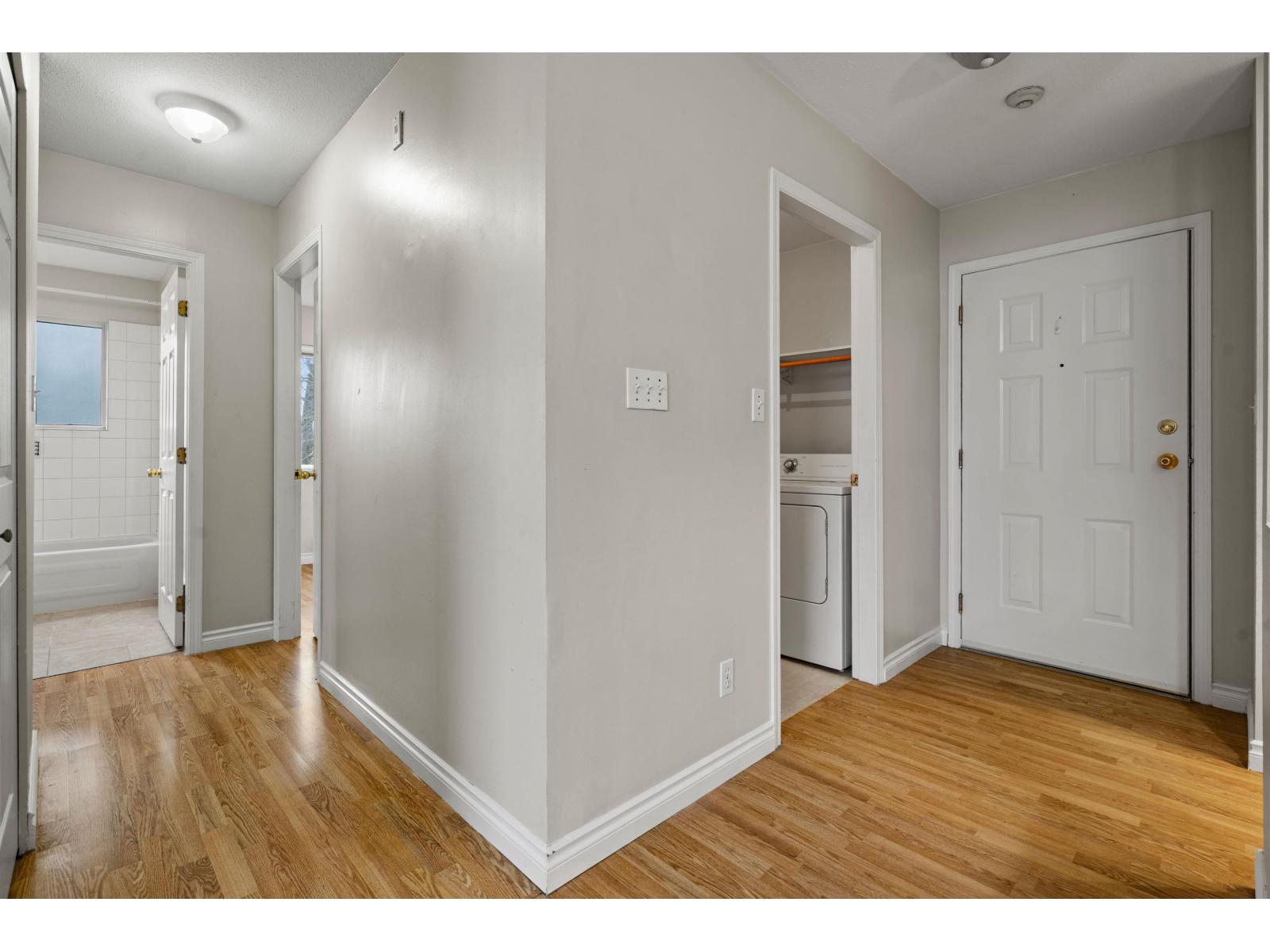 305 33839 Marshall Road, Abbotsford, British Columbia  V2S 1L6 - Photo 15 - R3075374