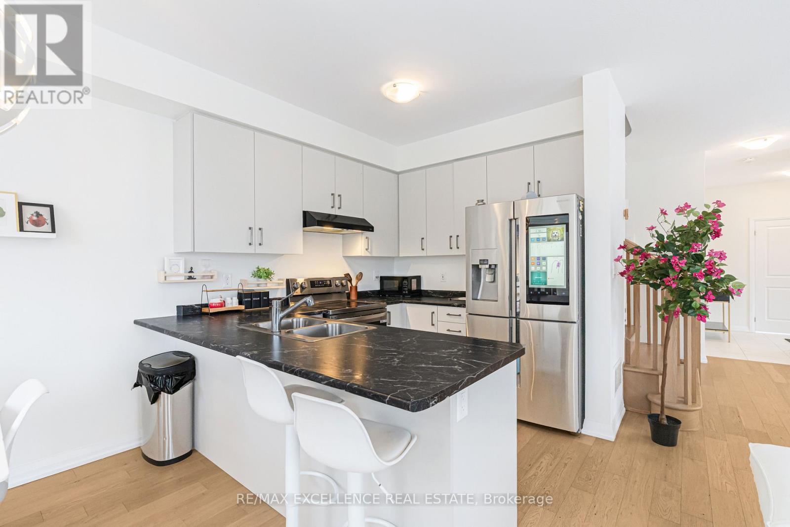 60 Granville Crescent, Haldimand, Ontario  N3W 0J6 - Photo 11 - X12669666