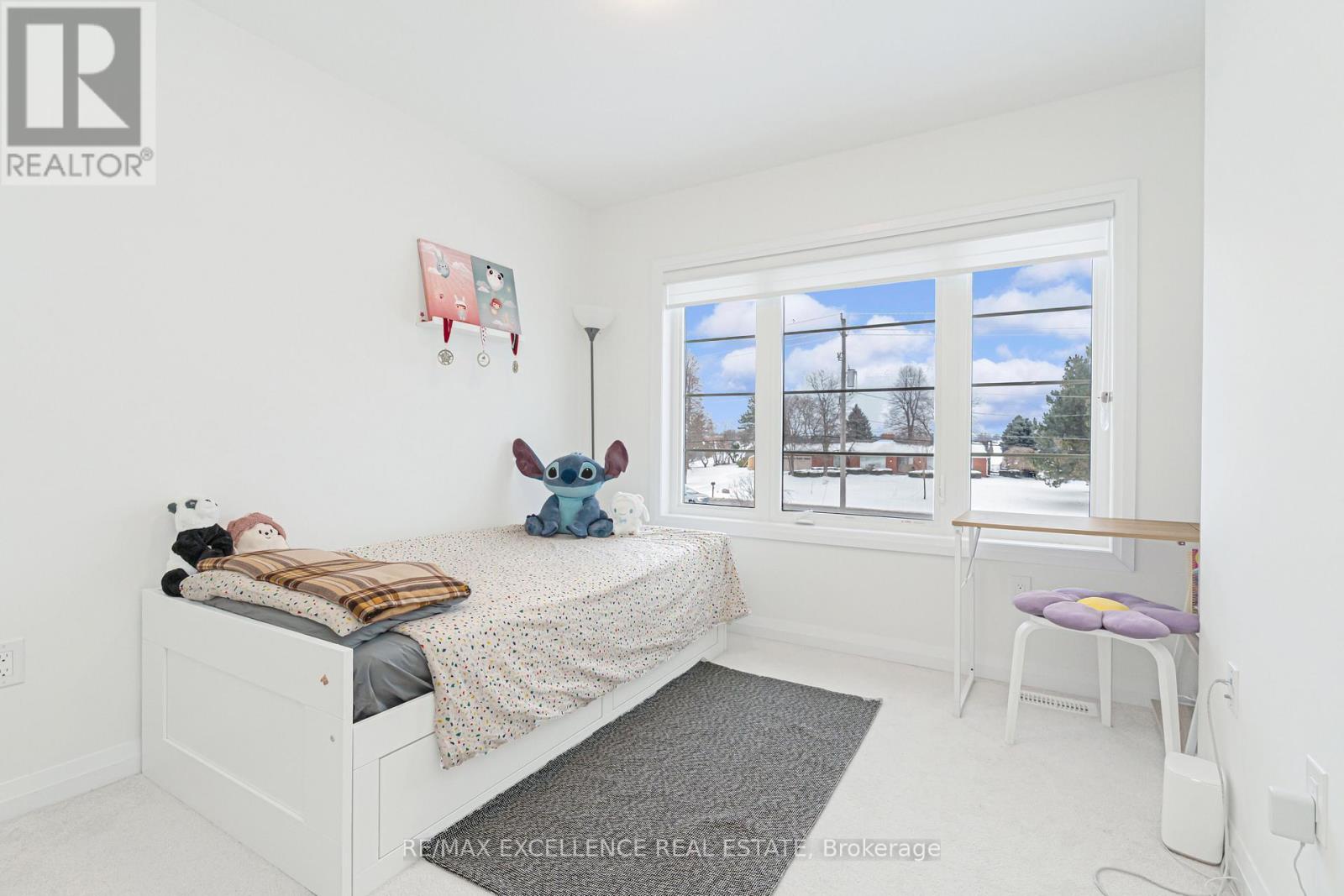 60 Granville Crescent, Haldimand, Ontario  N3W 0J6 - Photo 17 - X12669666