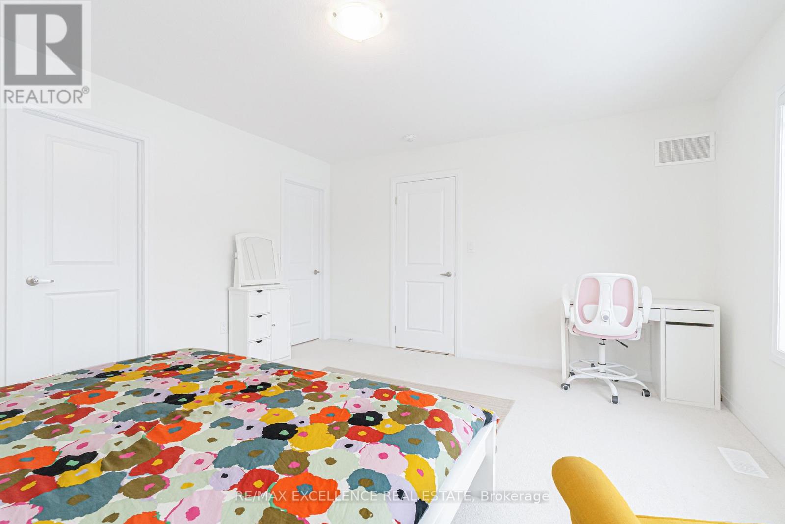 60 Granville Crescent, Haldimand, Ontario  N3W 0J6 - Photo 22 - X12669666