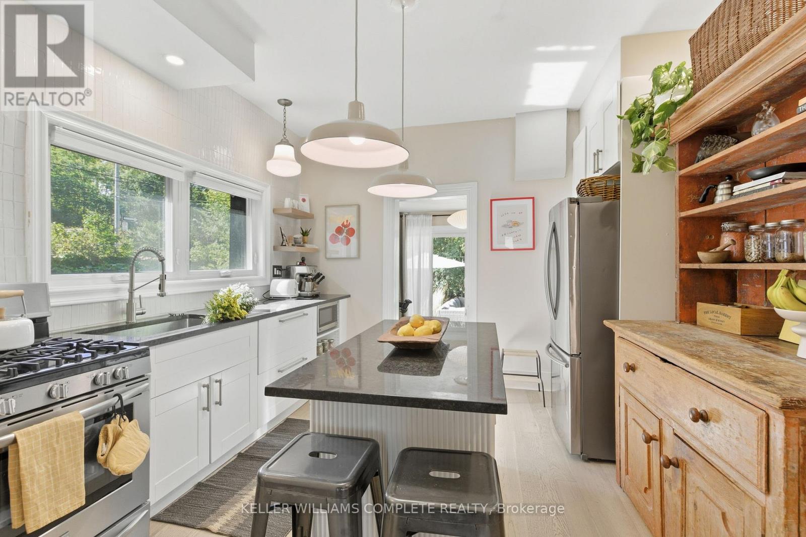 48 Liberty Street, Hamilton, Ontario  L8N 2N6 - Photo 10 - X12669670