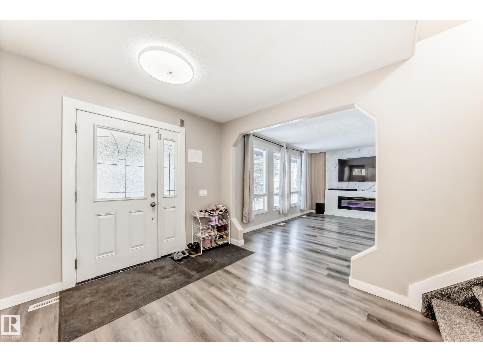 72 Howson Cr Nw, Edmonton, Alberta  T5A 4T5 - Photo 4 - E4469193