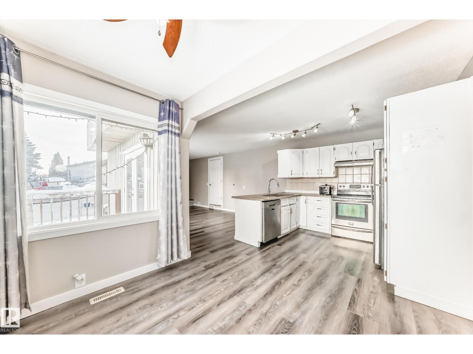 72 Howson Cr Nw, Edmonton, Alberta  T5A 4T5 - Photo 12 - E4469193