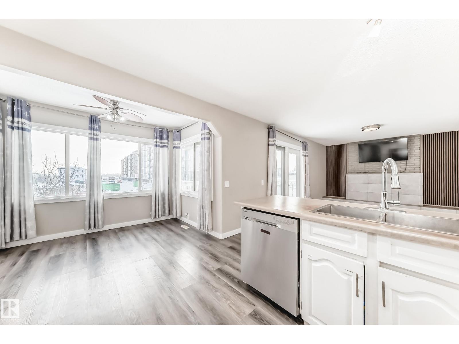 72 Howson Cr Nw, Edmonton, Alberta  T5A 4T5 - Photo 8 - E4469193