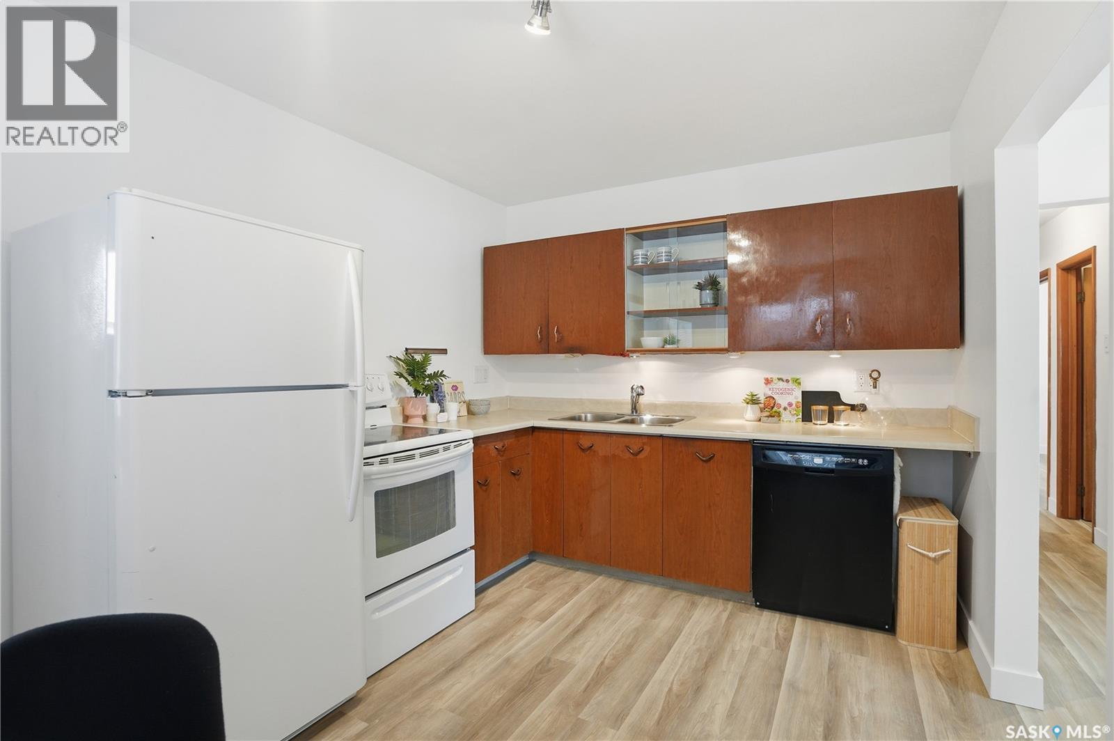 513 W Avenue N, Saskatoon, Saskatchewan  S7L 3H2 - Photo 8 - SK026261