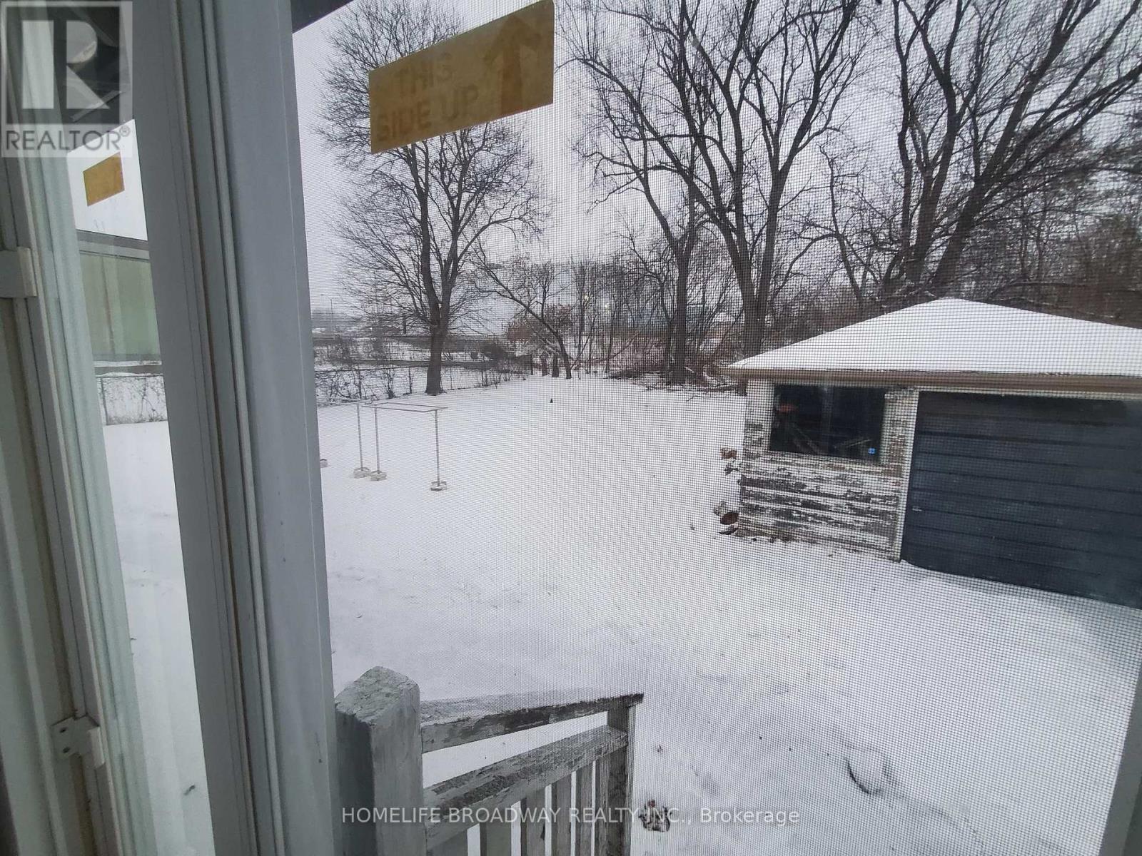 Main And Second Floors - 9 Lamont Avenue, Toronto, Ontario  M1S 1A8 - Photo 11 - E12665948