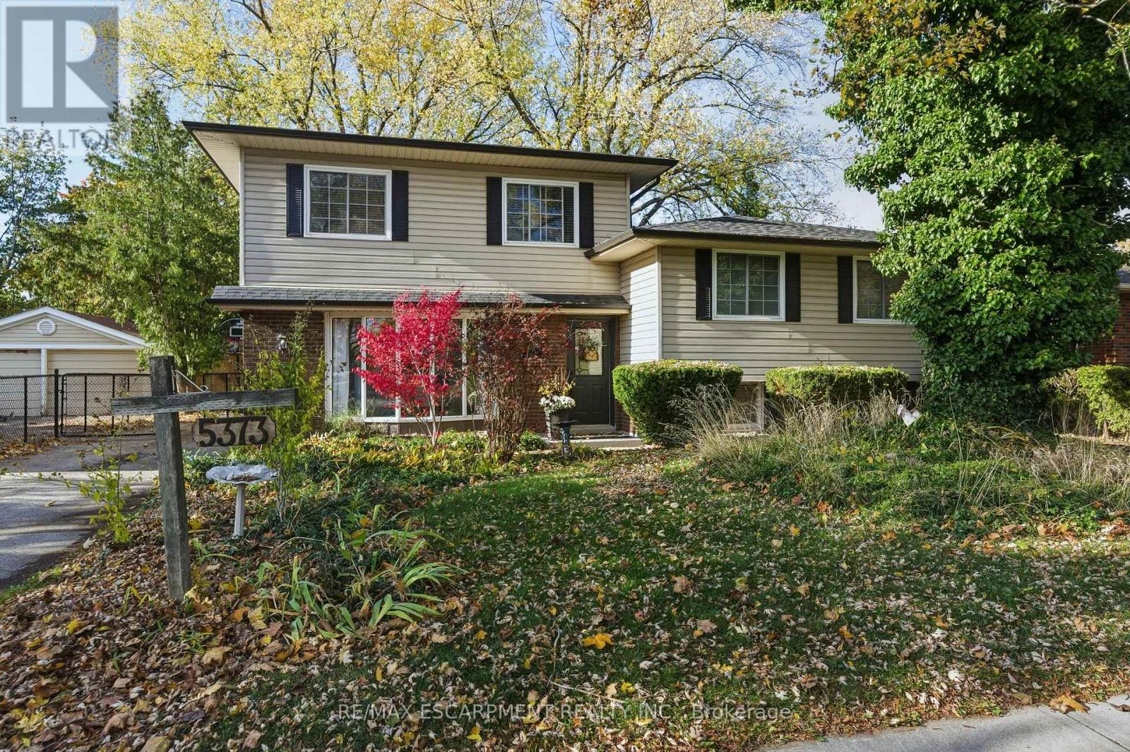 5373 SPRUCE AVENUE, Burlington, Ontario