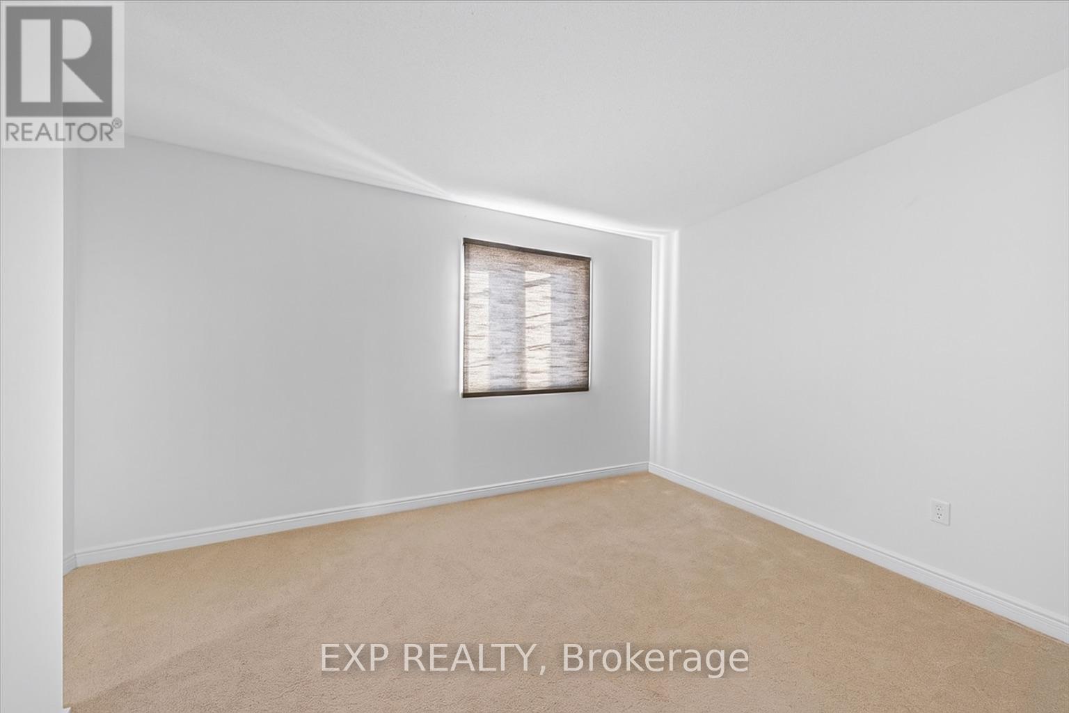 69 Steele Park Private, Ottawa, Ontario  K1J 0J2 - Photo 10 - X12518622