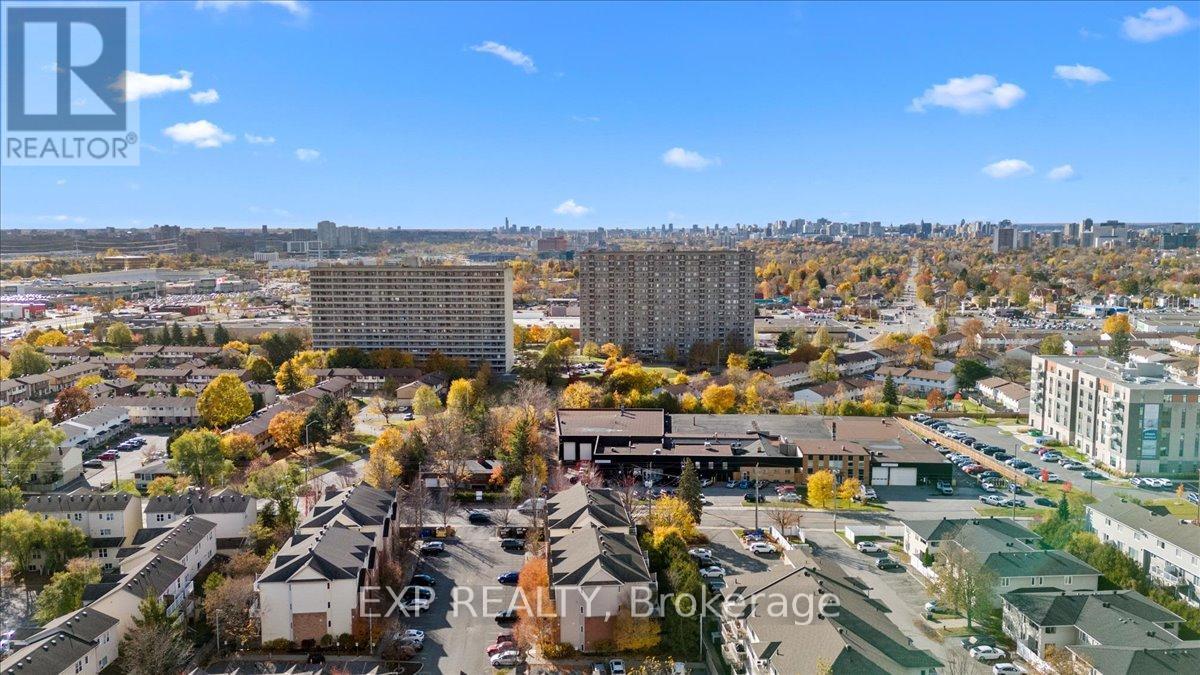 69 Steele Park Private, Ottawa, Ontario  K1J 0J2 - Photo 13 - X12537834