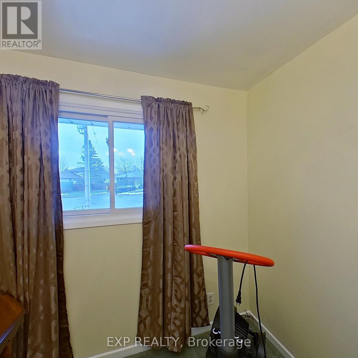 14 Dixie Place, Belleville, Ontario  K8P 5A9 - Photo 15 - X12669818