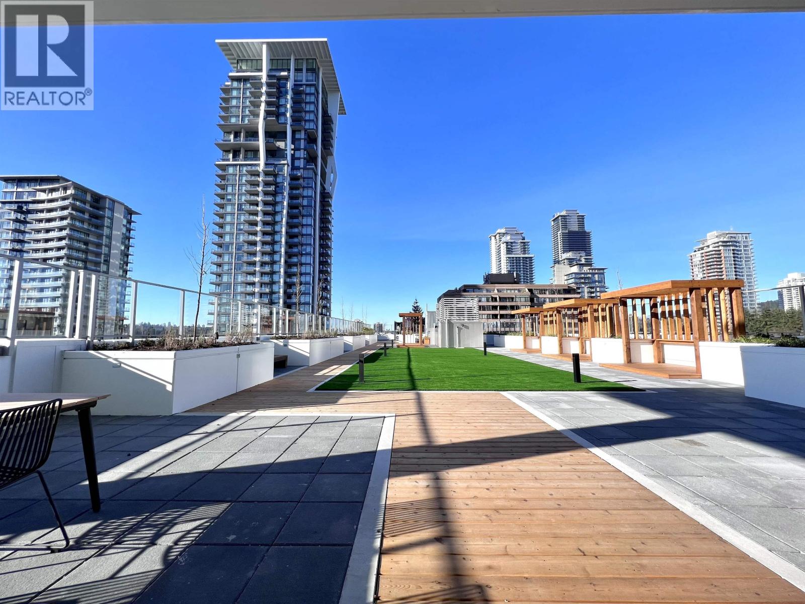 704 555 Sydney Avenue, Coquitlam, British Columbia  V3K 0G5 - Photo 16 - R3076385