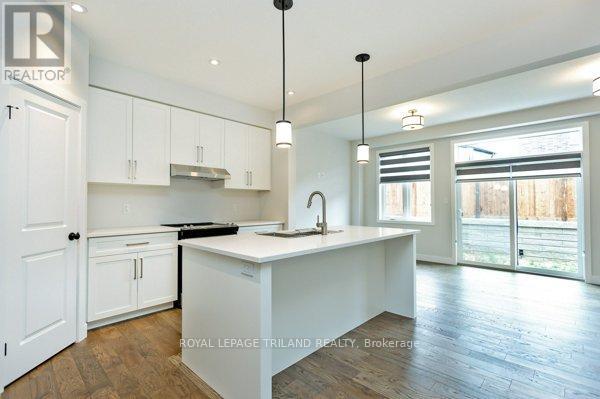 22 - 3025 Doyle Drive, London South, Ontario  N6M 0H2 - Photo 12 - X12669776