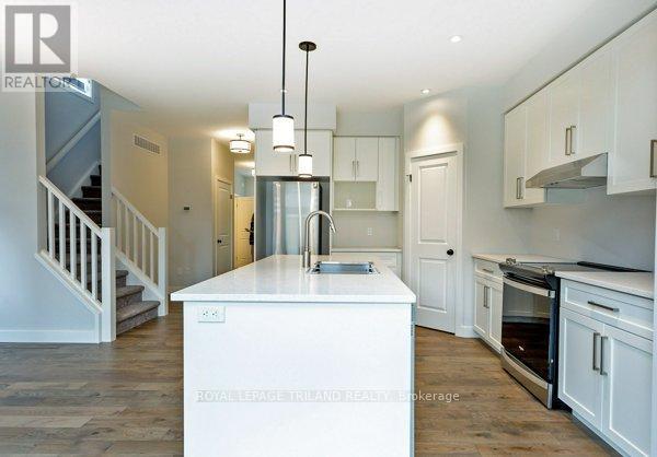 22 - 3025 Doyle Drive, London South, Ontario  N6M 0H2 - Photo 18 - X12669776