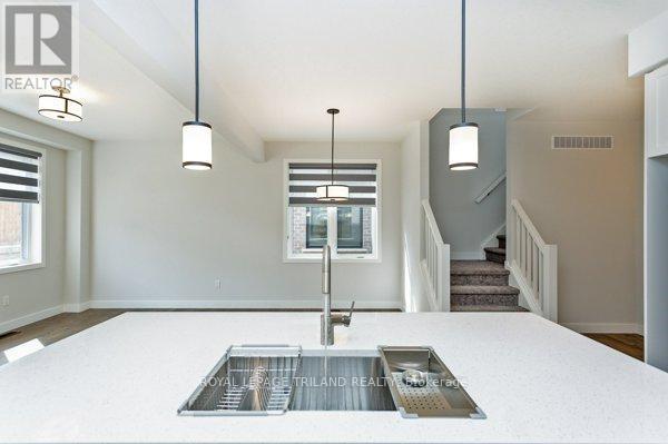 22 - 3025 Doyle Drive, London South, Ontario  N6M 0H2 - Photo 22 - X12669776