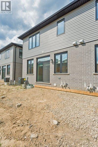 22 - 3025 Doyle Drive, London South, Ontario  N6M 0H2 - Photo 46 - X12669776