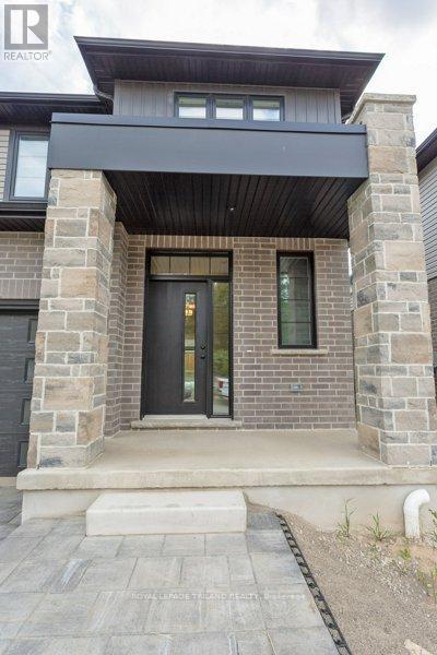 22 - 3025 Doyle Drive, London South, Ontario  N6M 0H2 - Photo 5 - X12669776