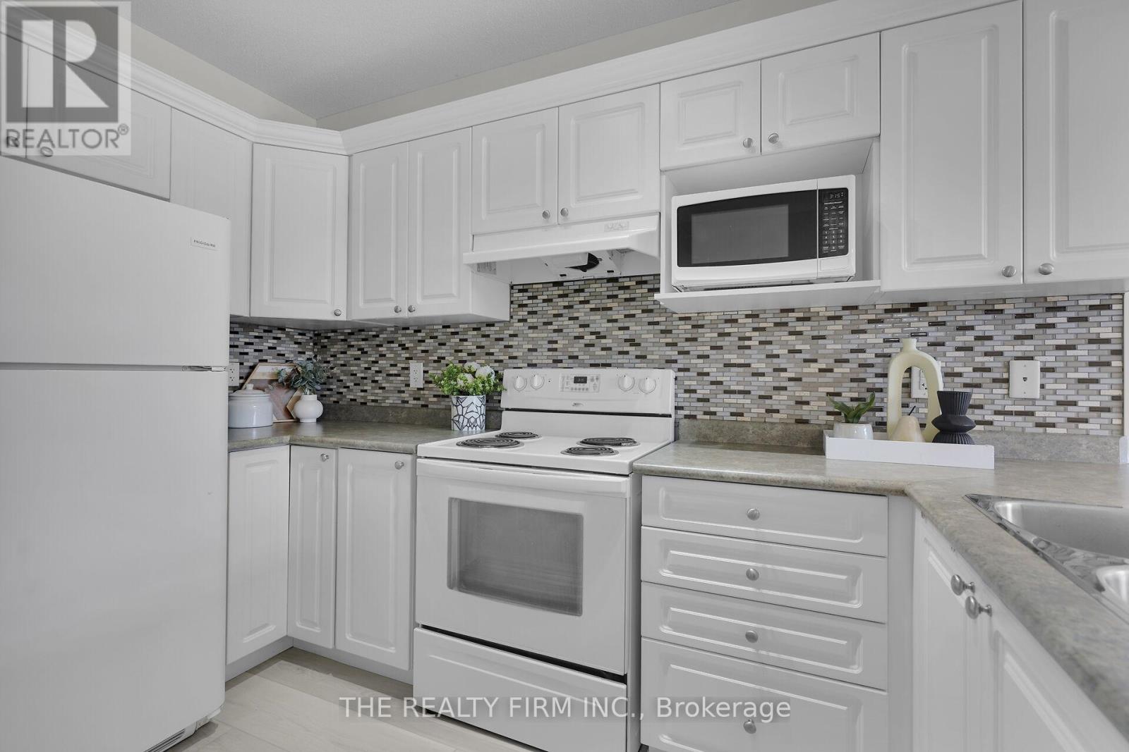 107 - 353 Commissioners Road W, London South, Ontario  N6J 0A3 - Photo 13 - X12669830