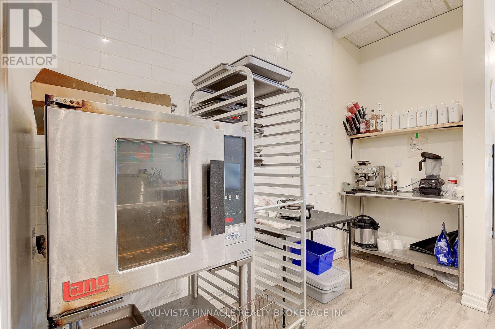 5 - 276 Wharncliffe Road, London North, Ontario  N6H 2C3 - Photo 26 - X12669834