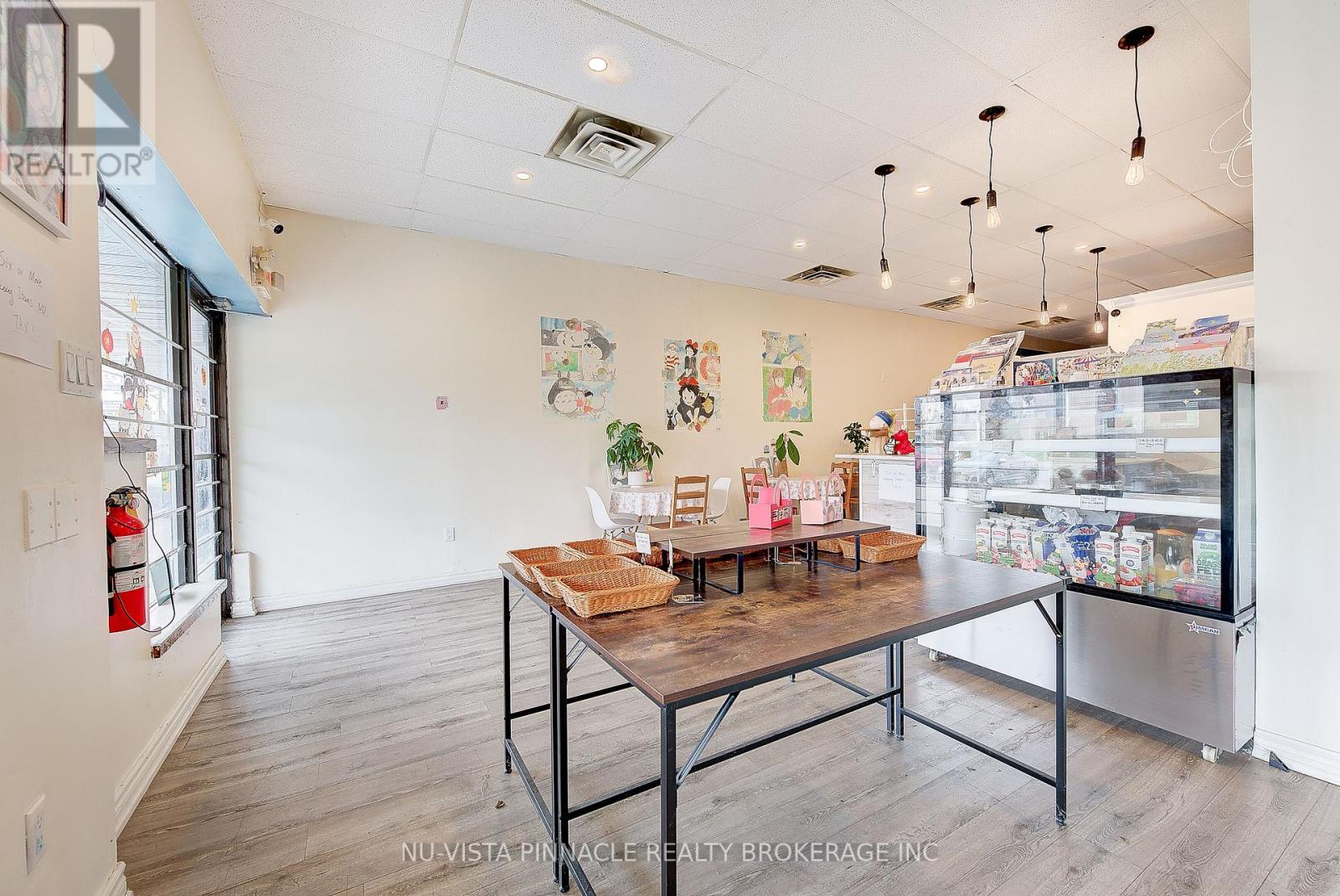 5 - 276 Wharncliffe Road, London North, Ontario  N6H 2C3 - Photo 8 - X12669834