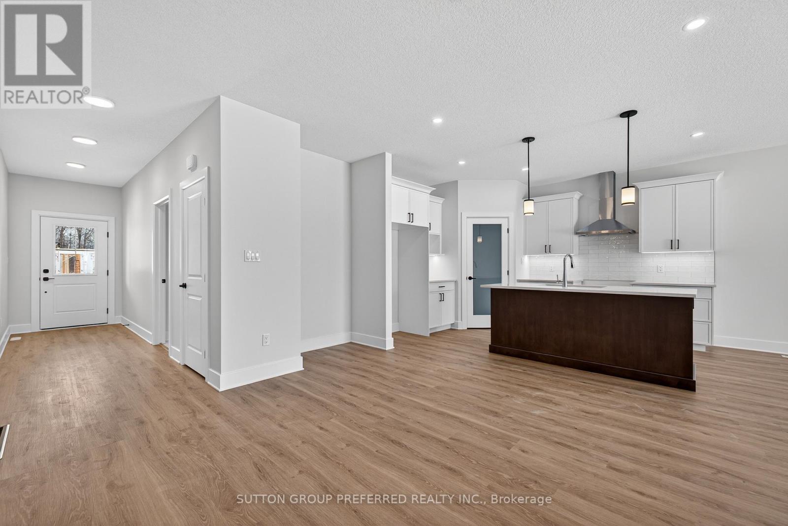 37 Ayrshire Avenue, St. Thomas, Ontario  N5P 3S6 - Photo 11 - X12669860