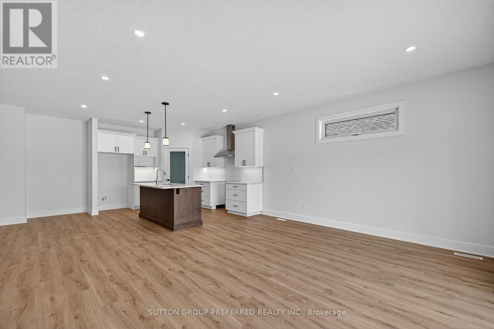 37 Ayrshire Avenue, St. Thomas, Ontario  N5P 3S6 - Photo 16 - X12669860